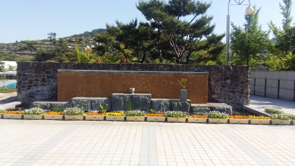 벽천분수.jpg